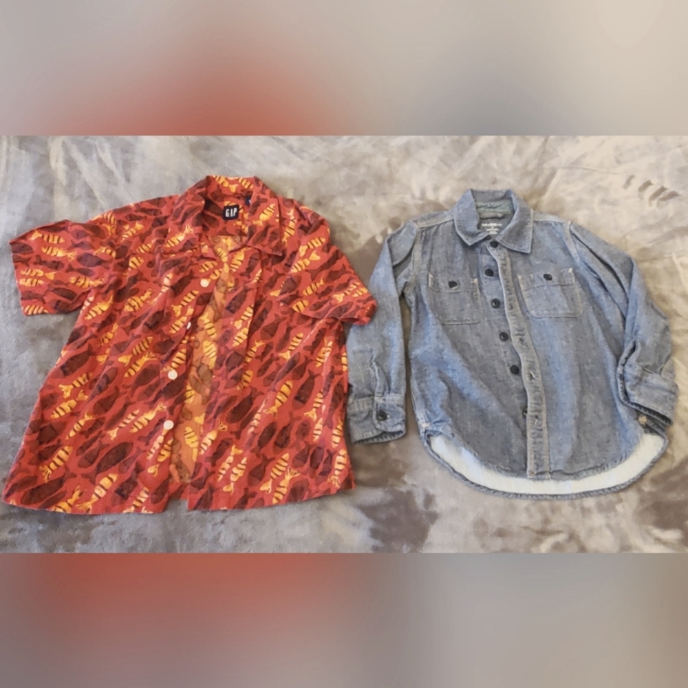 Gap casual button downs